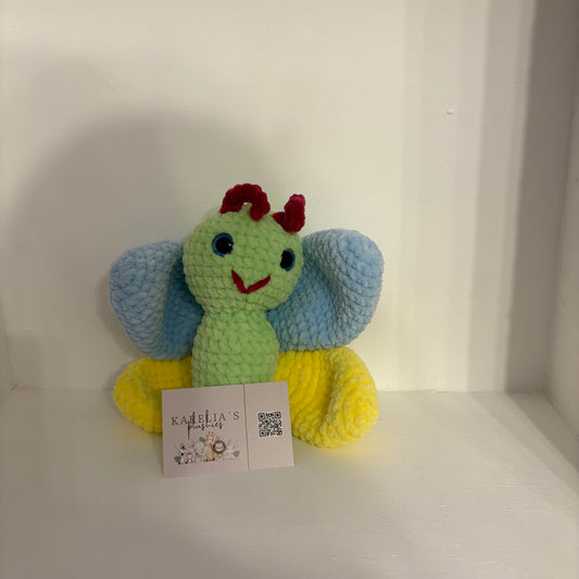 🦋 Zauberhafter Häkel-Schmetterling – Dein bunter Begleiter!🌟