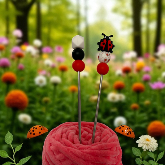 Amigurumi Sticks - Marienkäfer